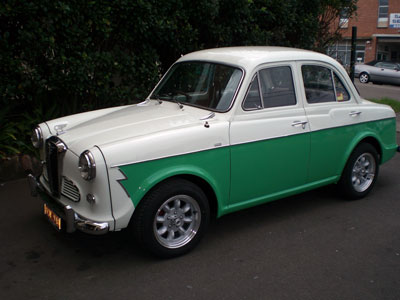 A beautiful Austin Lancer Series I restored to its former glory all thanks to the great, trustworthy Engineering from Allan’s Motor Engineering, Parramatta ,Sydney NSW.