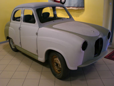 Sanded and reshaped Austin A30 frame, engineered and refurbished by Allan’s Motor Engineering. Parramatta, Sydney NSW.