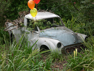 Who would have known it, but Morris Minor Chassis make excellent landscaping artwork, next time you're looking for a fancy garden decoration maybe consider it.